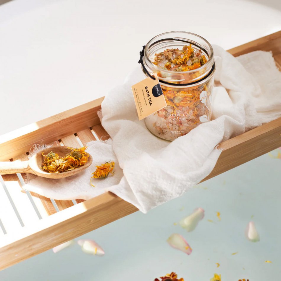 Pineut Bath Tea jar Jasmine Marigold